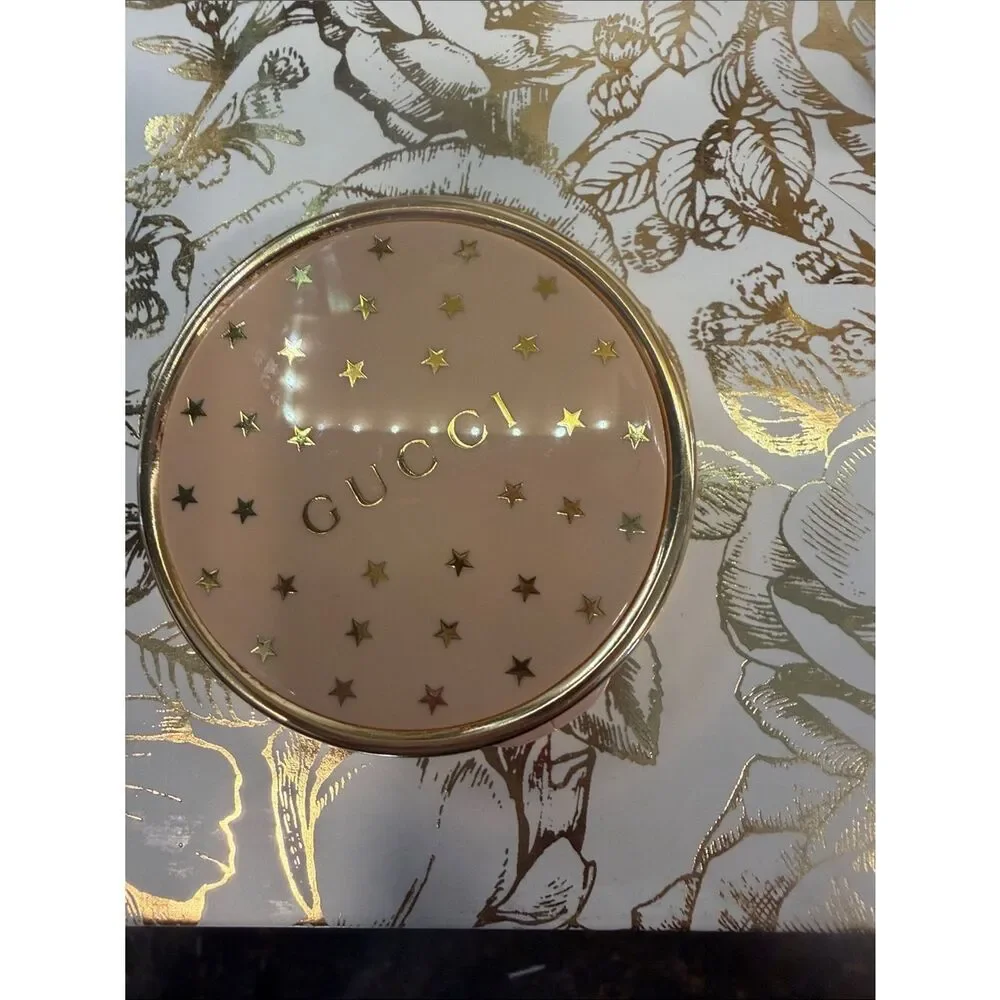 New Gucci #01 SILKY ROSE Luminous Matte Beauty Blush